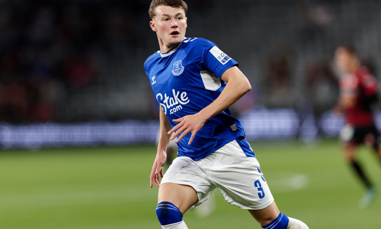 Premier League seeks to plug £90m gambling deficit with league-wide sponsorship model